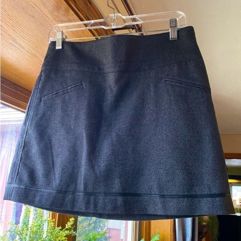 Smart set pencil fine striped skirt​​​​​​​​​​​​​​​​​